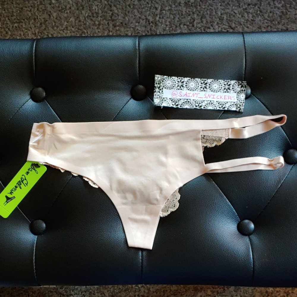 Sam Edelman lace thong